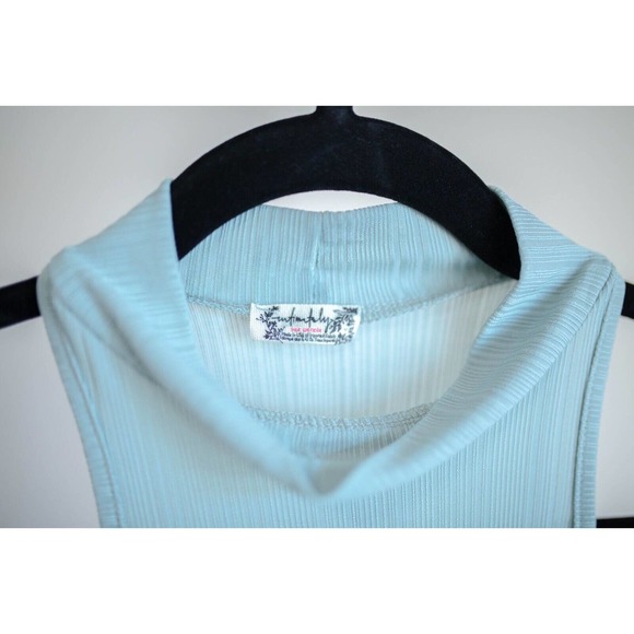 FREE PEOPLE Intimately NWT Slinky High Neck Blue Ribbed Tank Top SZ XS - Picture 3 of 10